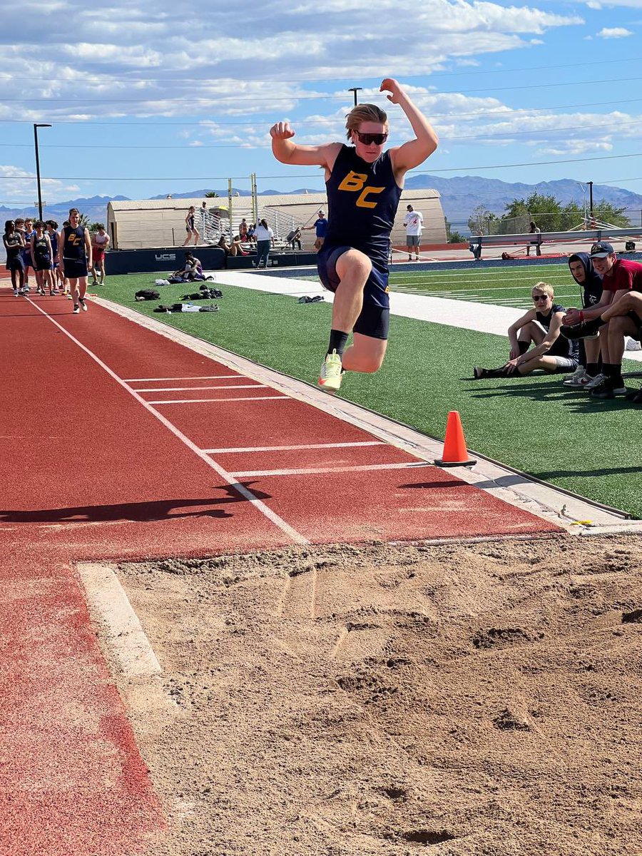 boulder_hs's tweet photo. Small Schools Invite. #bchs41 #bchstrack https://t.co/LsBWIzR4aO