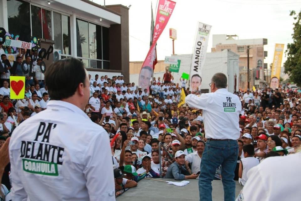 RONOFRE58's tweet photo. VAMOS CON TODO PA' DELANTE ➡️ PORQUE PA' ATRÁS NI PA' AGARRAR VUELO‼️

Este proximo 4️⃣ de junio 
¡VAMOS A GANAR! 💪🏼

#PaDelanteConOnofre✅ #ManoloGobernador
#OnofreDiputado #Distrito7 https://t.co/jdQ6EC7VeG