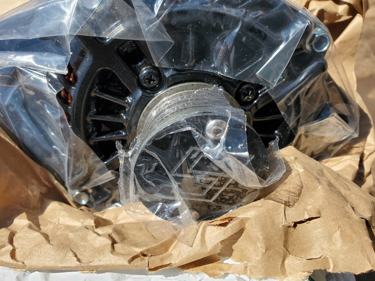 nightmareupris2's tweet photo. Evo X 270A upgrade from singer alternators, was powder coated in a nice metallic gloss black prismatic. #singeralternator https://t.co/2MIkaZMmsk