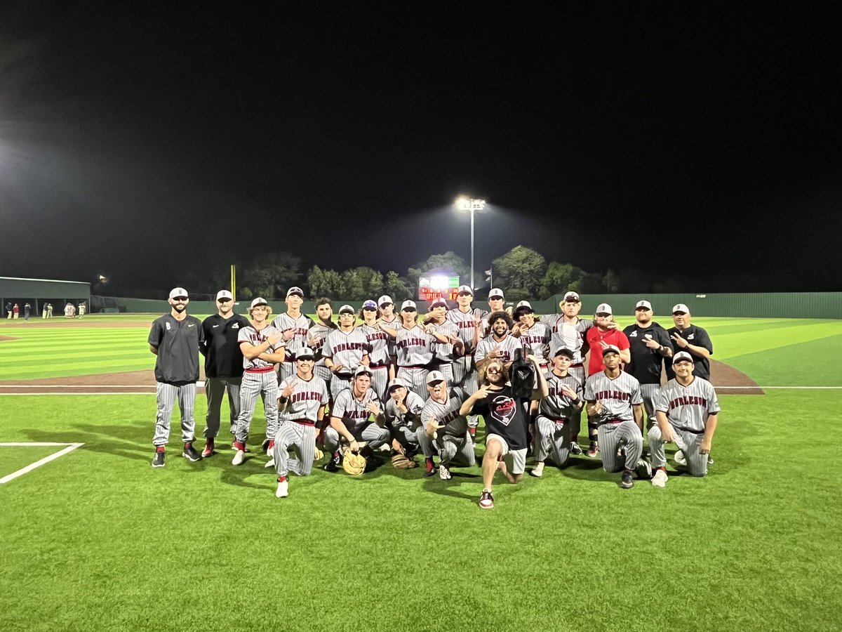 Elk Baseball tweet media