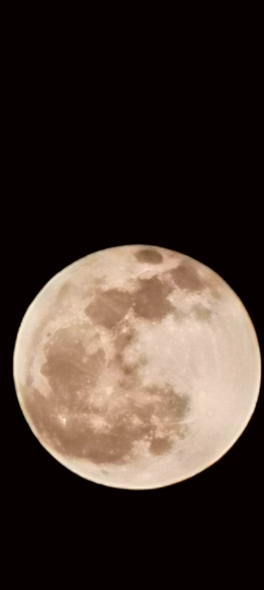 patoni_03's tweet photo. @FatimaDM Les dedico la luna de esta noche está muy romántica. Si alguien tiene algun poema o canción acorde estaría genial. Saludos https://t.co/1Ak3X6cWmc