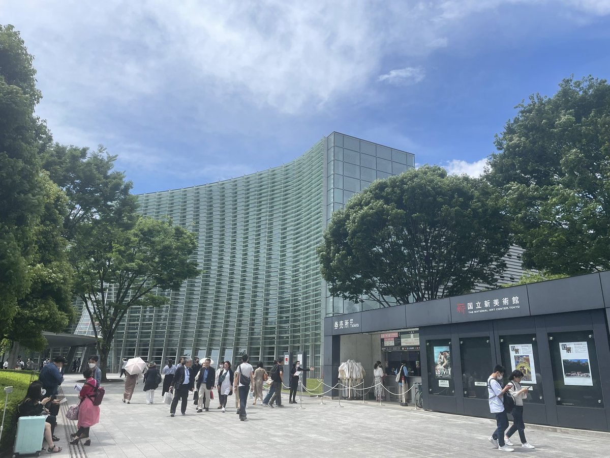 kanzax84's tweet photo. 黒川紀章きた https://t.co/gA22VzHeSE