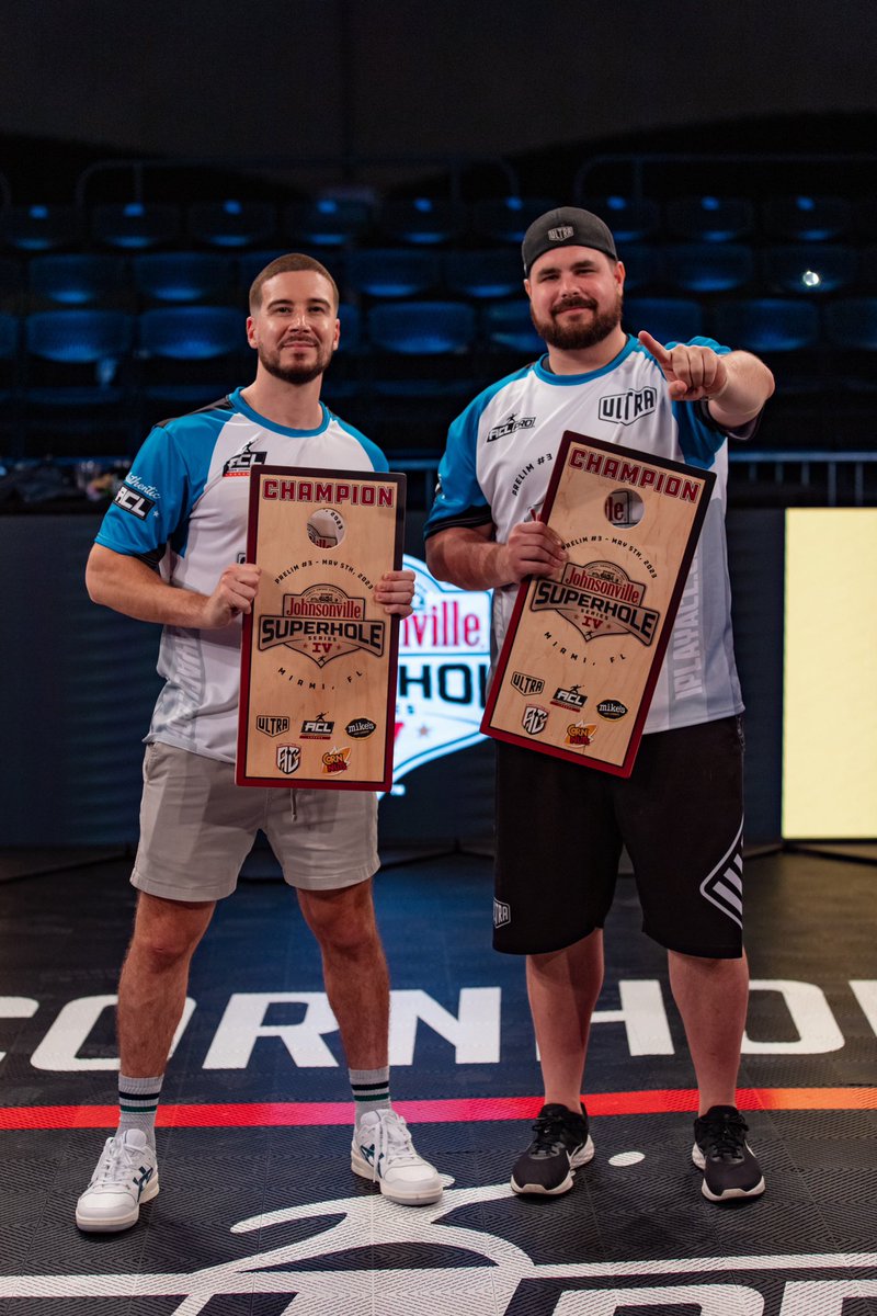iplaycornhole's tweet image. Welcome to Miami 🌴 Meet your newest SuperHole IV &amp;amp; Pro Shootout champions 👑

SuperHole IV - Vinny Guadagnino &amp;amp; Jeremy Schermerhorn
Men’s Singles - Tony Smith
Women’s Singles - Rosie Streker
Doubles - Jeremy Frazier &amp;amp; Noah Almanza