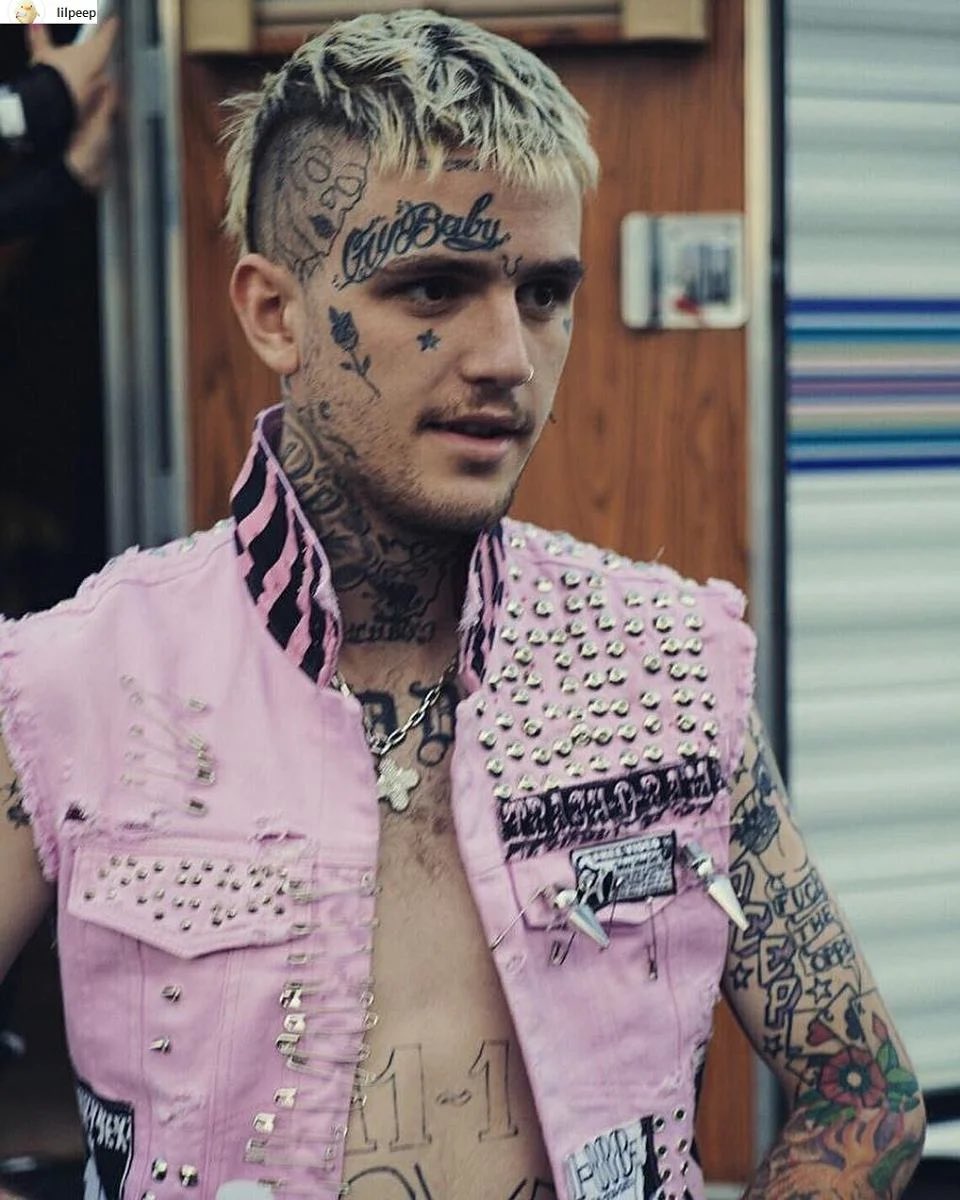 BeTaleech's tweet photo. @DET0XED @Lilpeep https://t.co/Z2Ddv9HL3t