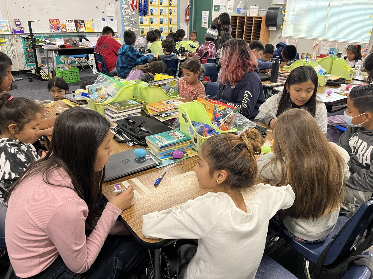 teachertbi's tweet photo. Working with our #RascalBuddies to make maracas for #CincoDeMayo out of plastic Easter eggs! #Rowlandrascals @micheleasprer https://t.co/8mAfUjsMij