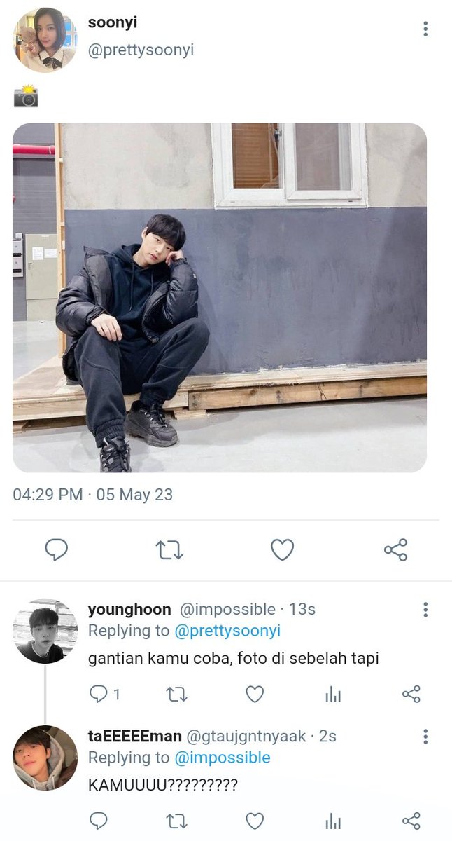 — duty after school four tweets au
  by shelilolee