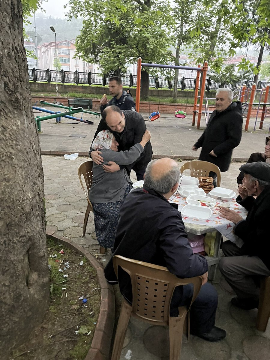 dogasanlioglu's tweet image. Bolluğu, bereketi, baharın gelişini simgeleyen Hıdırellez şenliği #Devrek’te coşkuyla kutlandı. 

Dileğimiz ülkemizin güzel yarınlarına…🙏
