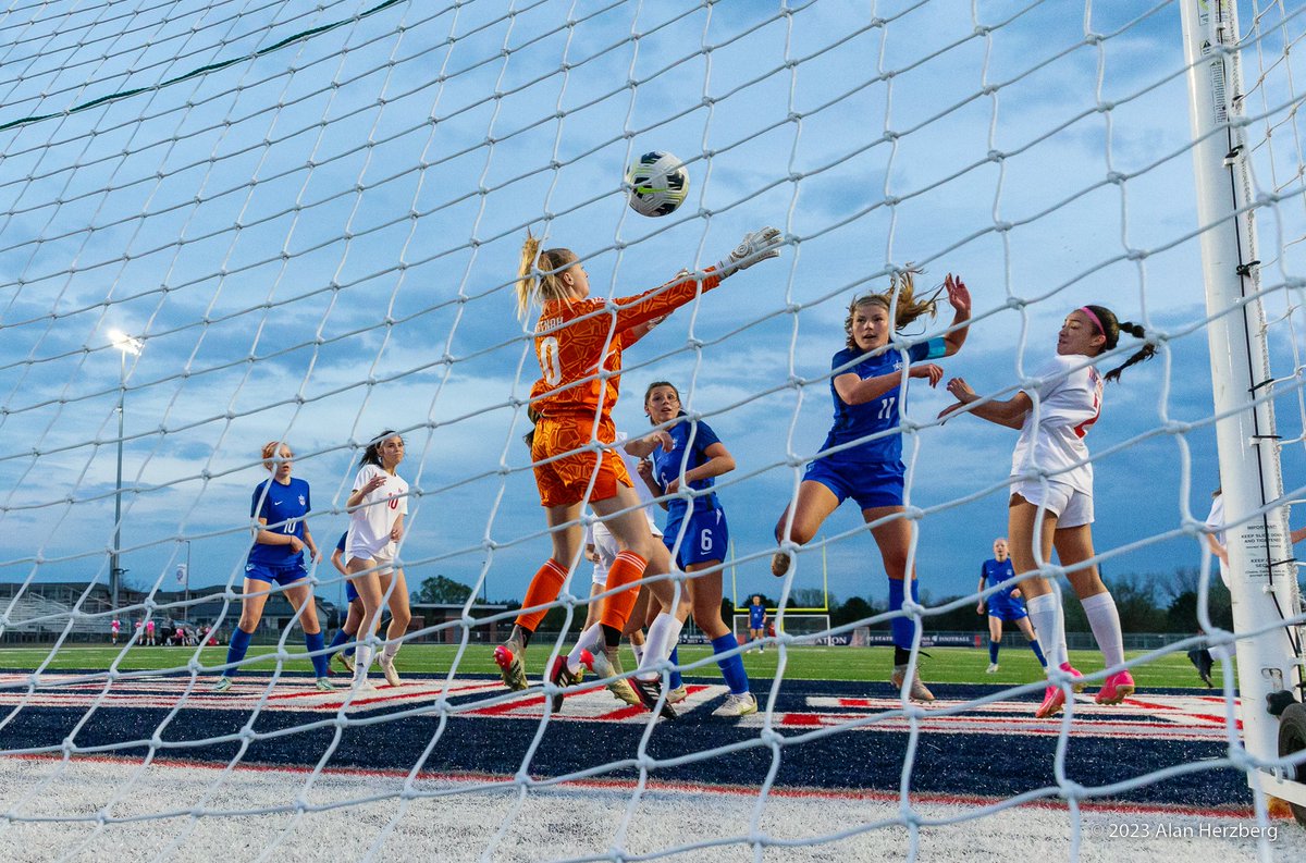 Alan Herzberg tweet media