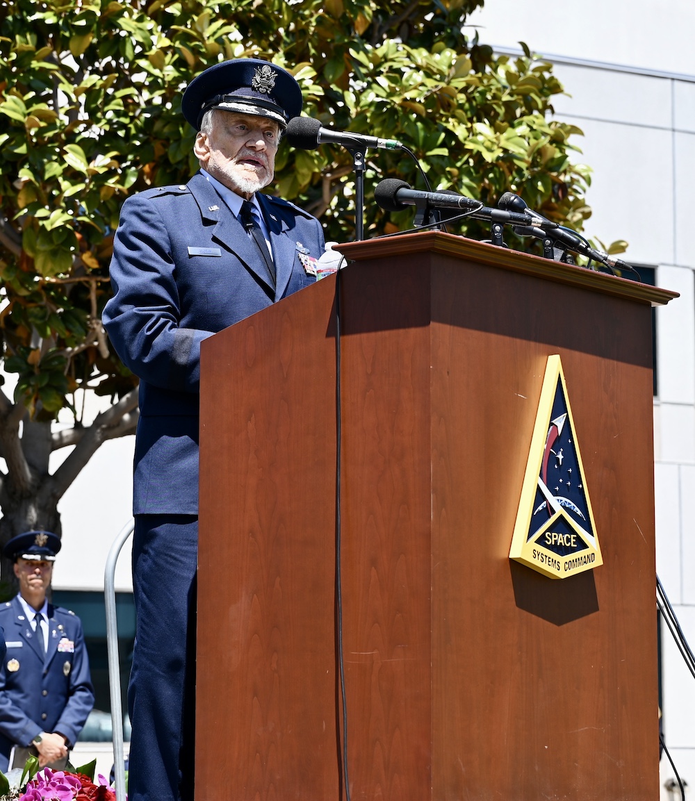 USSF_SSC's tweet photo. Space pioneer, legend &amp; now official @SpaceForceDoD Guardian @TheRealBuzz was officially promoted to Brigadier General by SSC Commander Lt Gen Michael Guetlein during a ceremony at Los Angeles Air Force Base. Congratulations to Brig Gen Aldrin! Read more: https://t.co/w8Vlg8MSoV https://t.co/yHVpGGMcec