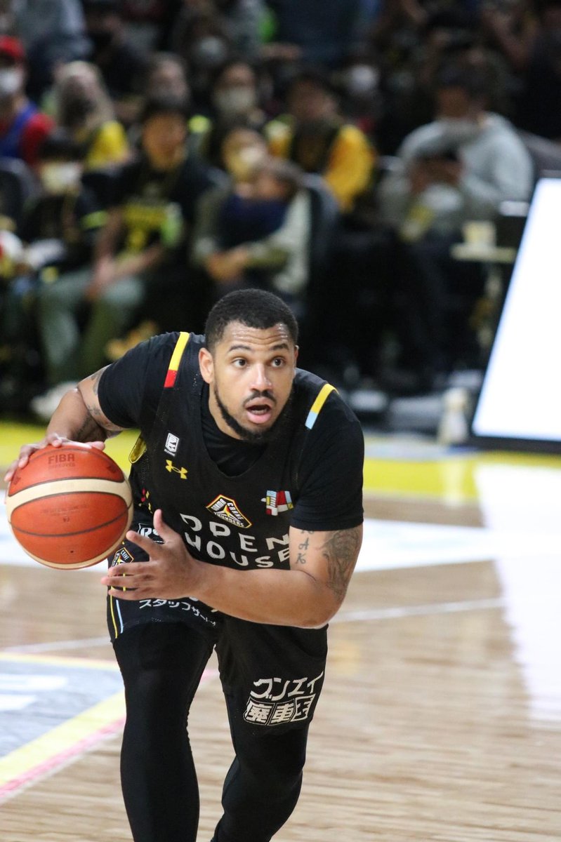 gxjtk787's tweet photo. 【ちょっとだけよ❤️】
熱いぜ❗️Bリーグ🏀

#群馬クレインサンダーズ
#オープンハウスアリーナ太田 https://t.co/Ade79gi6sV