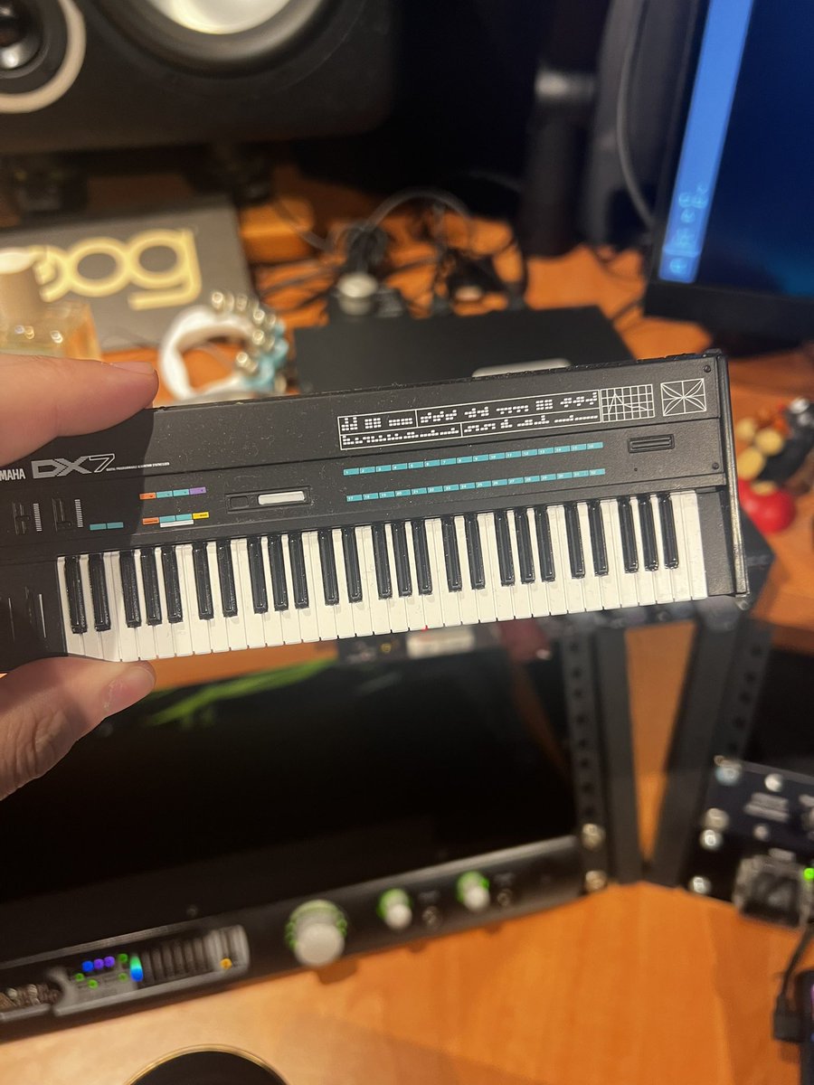 Ujico*/Snail's House on Twitter "smol instruments"