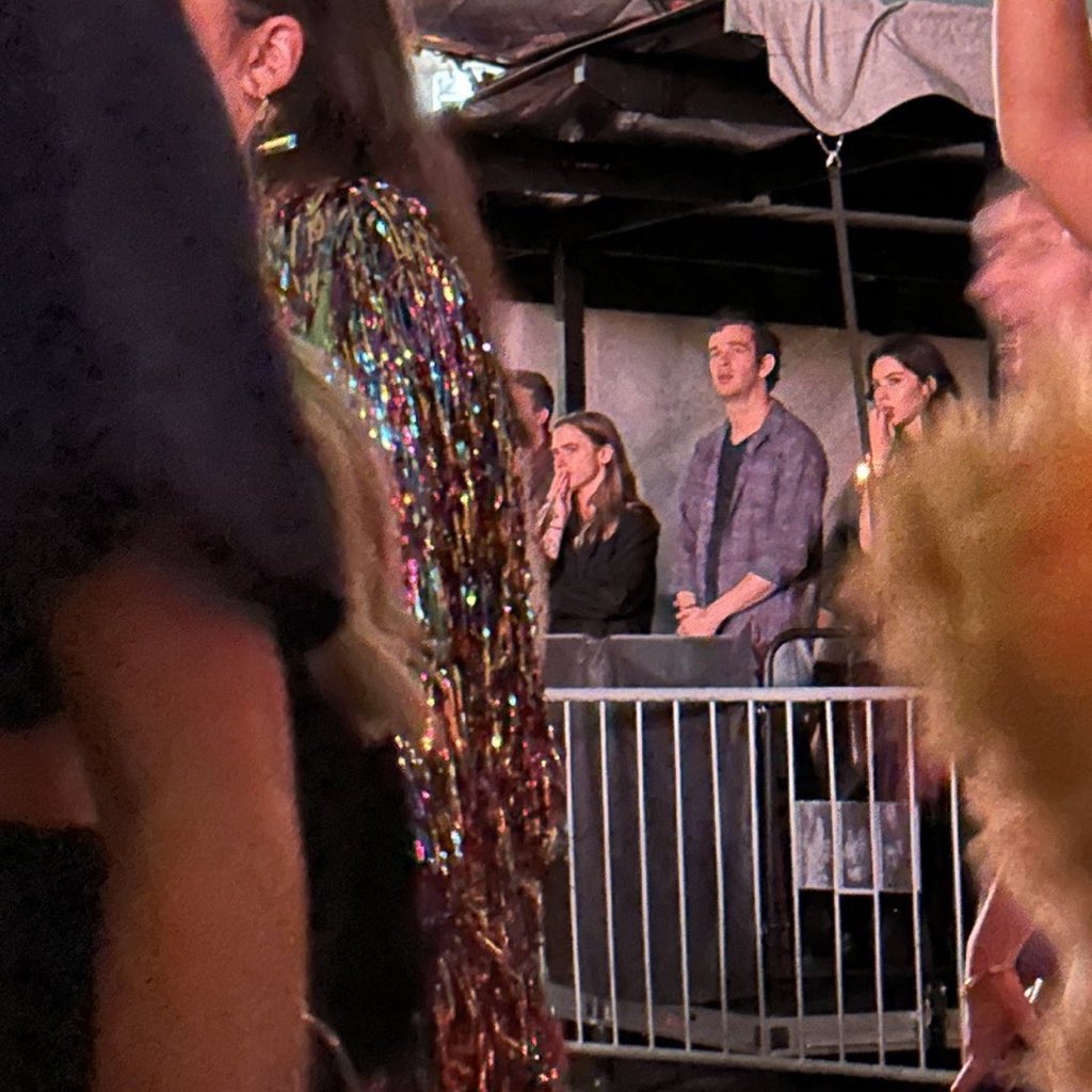 IT WAS FUCKING BOTH LMAOO