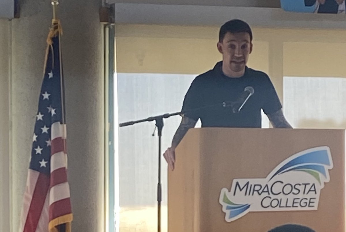 MiraCostaPrez's tweet photo. ⁦⁦@MiraCosta⁩ Proud to serve ~2000 #veterans, active duty &amp; families through #education &amp; support services. Keynote by Alum &amp; now ⁦⁦⁦@northropgrumman⁩ employee-Matthew Sheehan. TY for your service &amp; sacrifice-best wishes for the next phase #2023graduates 🎓❤️ https://t.co/9jmtLFnjEm
