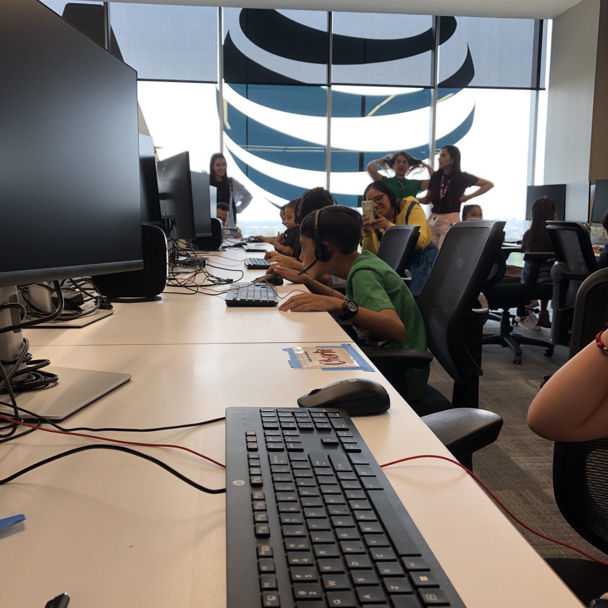 Miguel G. tweet media