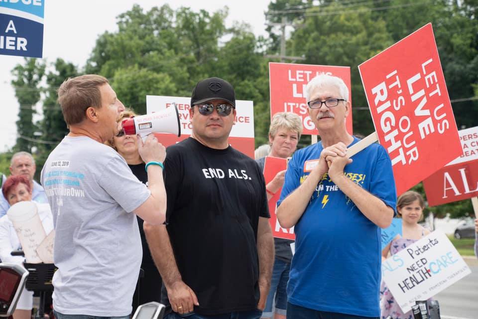 als_now's tweet photo. 2/2 It was 18 months between the end of the trial and EAP (and 7 months since)- but you kept telling your story. Ultimately Roberto ran out of time waiting on one @FDACBER decision. Tragic. See you on the other side #ALS hero. #NMEALS @alsassociation #NUROWNWORKS @adamfeuerstein https://t.co/E0OPfhSFy6