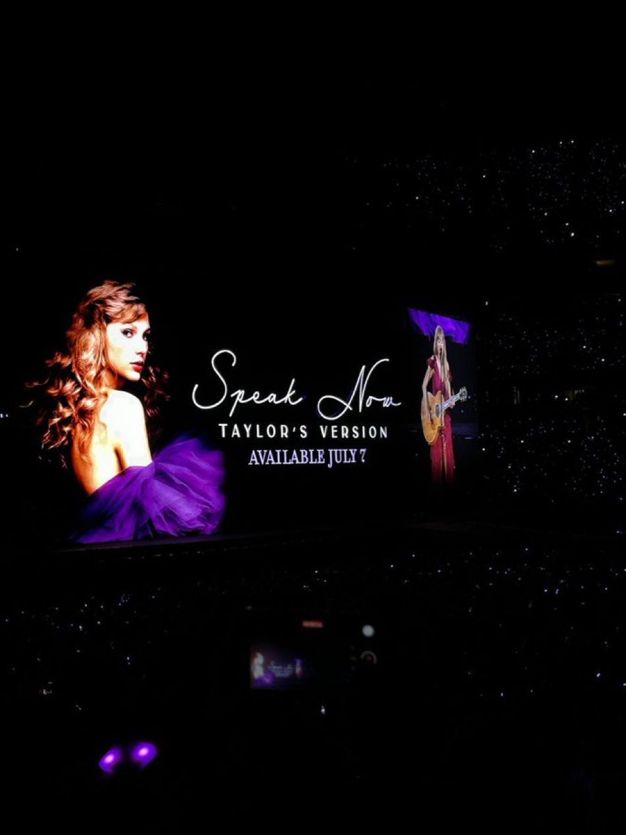 TSTheErasTour's tweet photo. the best surprise ever on tour ? #SpeakNowTaylorsVersion #NashvilleTSTheErasTour #TSTheErasTour https://t.co/lbYSo9ixFK