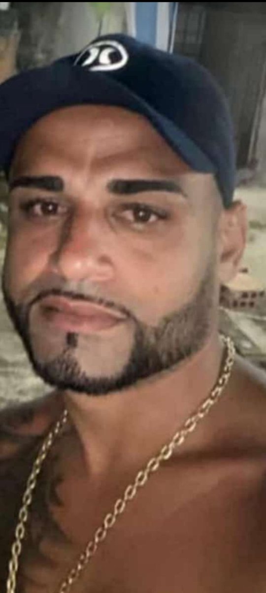 aniversário do meu paizão TL, muita liberdade que Deus ter abençoe hoje e sempre obrigado por tudo tô com muita saudade do senhor😔🤦🏾‍♂️