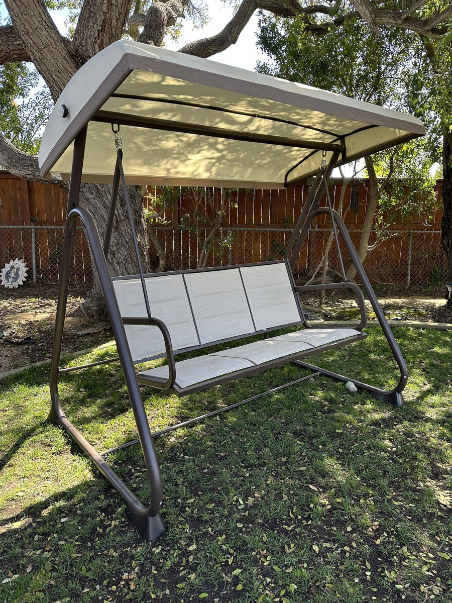 dragonblogger's tweet photo. After 2 days this is a fantastic outdoor patio swing set.  It supports 3 people, over 700lb weight, has excellent easy to follow instructions and is just solid.   You can pick it up here on Amazon https://t.co/NoJ4fChukG  #commissionearned #eastoak #patio #patioswing #furniture https://t.co/cIynqfGWcH