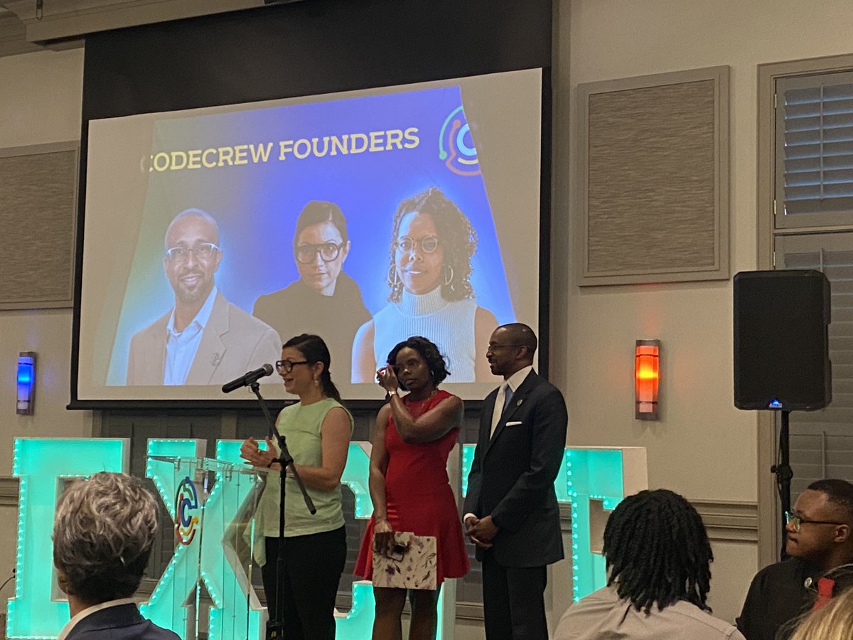 1/ Last night, I had the great pleasure of attending the <a href="/_CodeCrew/">CodeCrew</a> #ExCITEAwards to celebrate Code Crew and the Memphis Tech community to promote innovation, collaboration, and growth in tech. #CodeCrew