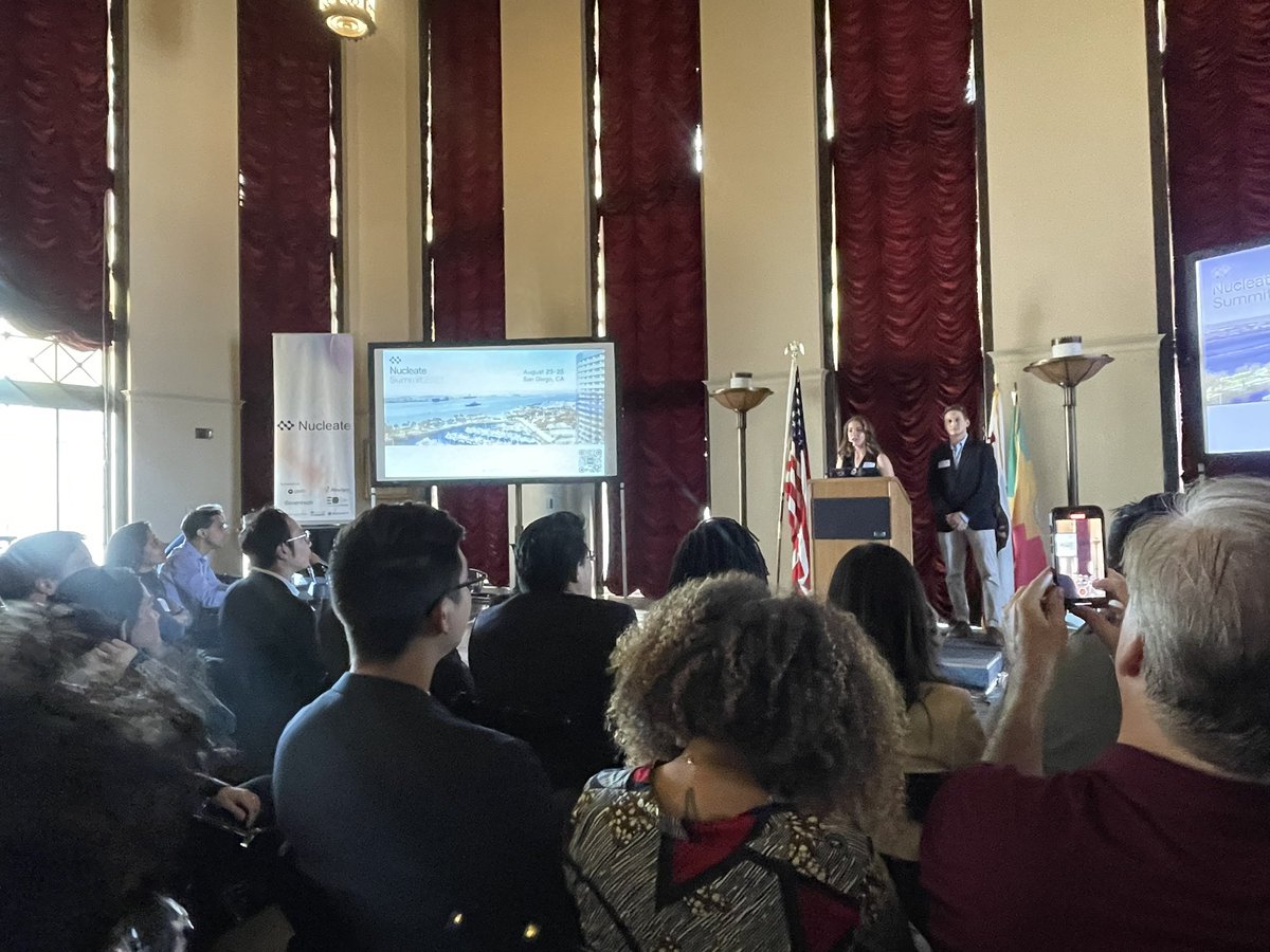 caseycmone's tweet image. 🎉On behalf of @BiocominLA congrats to @NucleateHQ ‘s #LAChapter Team - Osem - for winning the Final Pitch Showcase! It was great seeing @biocom #members like @TakedaPharma &amp;amp; Xencor’s @BDahiyat (pitch judges), as well as @maxbiopharma @cityofhope @Caltech @USCMESH @UCLATDG