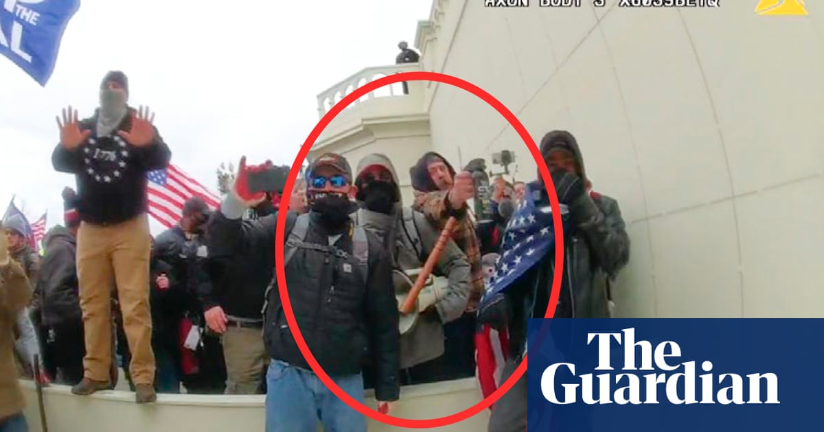 Politics_PR's tweet photo. Kentucky man gets record-setting 14 year sentence for role in Capitol attack #USCapitolattack  https://t.co/8sZ3Vstmge https://t.co/lkcy7S2Dvg
