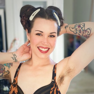 #NewProfilePic https://t.co/ERfKF7iu7k<a href="/tag/newprofilepic"class="tags">#NewProfilePic</a>