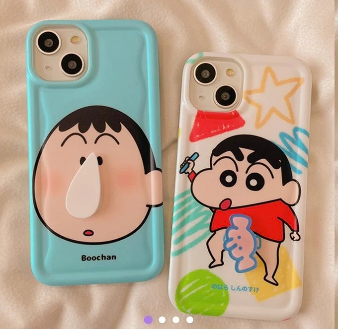 차쥐뿔에 르세라핌 채원이 들고나온
맹구 짱구 돌아가는 커플 케이스!!
아니 맹구는 콧물 돌리는데 짱구는 뭐 돌려..?
구매처는 타래에 있어요 커플케이스임💚