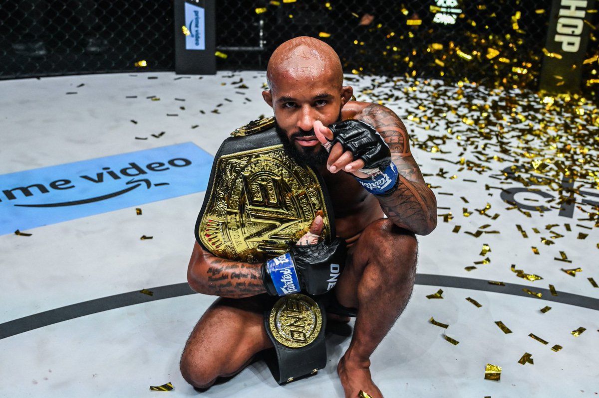 BCTheTruthl's tweet photo. 🏆 Demetrious Johnson 🏆

- Two major world titles
- 14 wins in championship bouts
- Most conservative title defenses in UFC history

The GOAT 🐐
#ONEFightNight10 https://t.co/pNuODsZd98