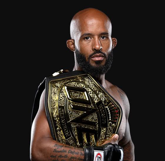 WonderbreadMMA's tweet photo. Demetrius Johnson is a better/greater fighter than Jon Jones in EVERY POSSIBLE WAY https://t.co/Fnd7kGkAdb