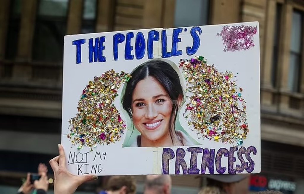 SussexPrincess's tweet photo. Meghan you will always be loved https://t.co/3f9cOmwC5T