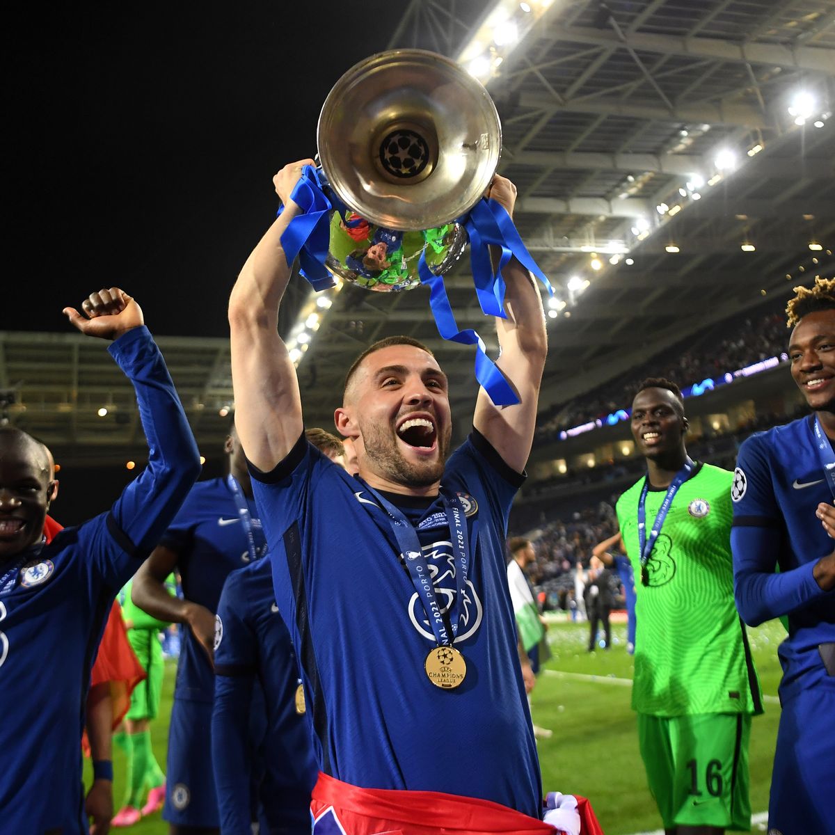 Happy birthday to our Croatian man Mateo Kovacic   
