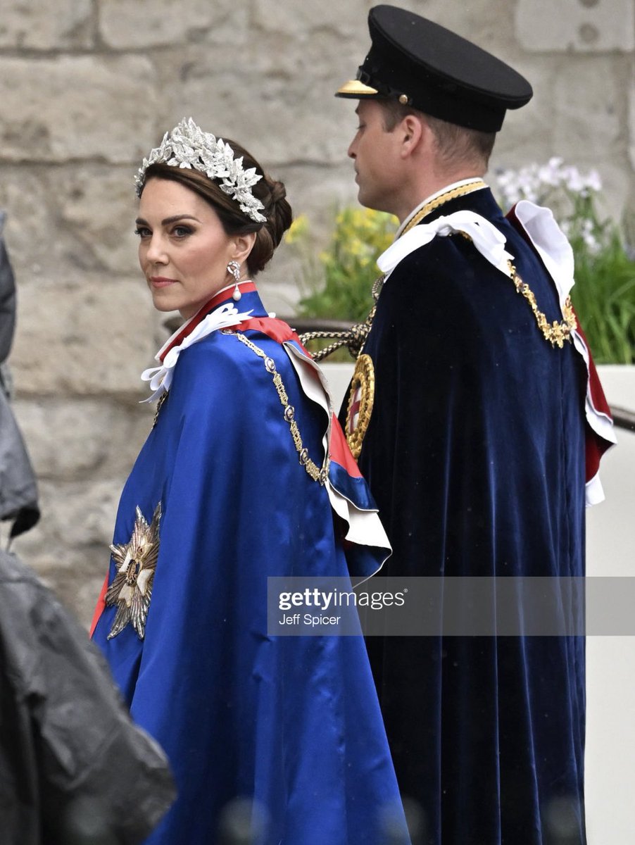 RoyallyBelle_'s tweet photo. TRH the Prince and Princess of Wales for the #Coronation 

WOW. https://t.co/Buz26sEQRh