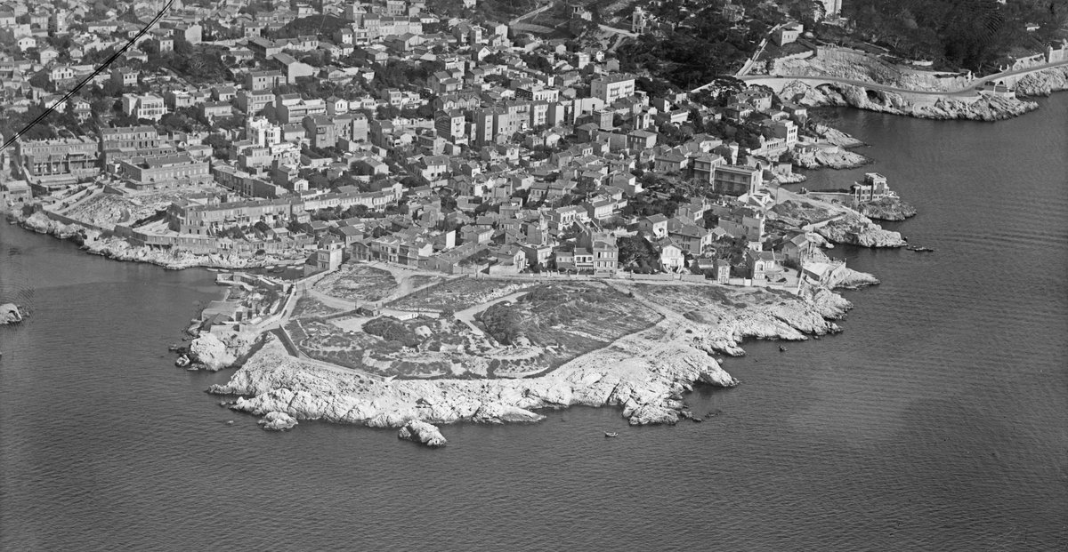 DavidLaMars's tweet photo. Retour au dessus de #Malmousque, sans l'armée, en 1931
#Marseille https://t.co/BwbmX4YLyl
