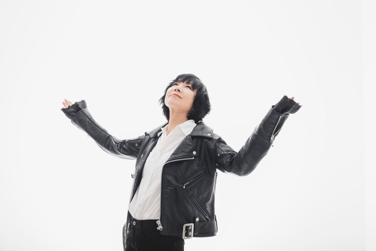 MAJESTIC765's tweet photo. 今夜9時の #fmcocolo765 #MSN76 は…
✅ 🆕 EP「Eastward Westward」リリース💫
#LEO今井 さんのインタビュー🗣️
✅ #ウィリー・ネルソン ニューアルバム
『I Don't Know A Thing About Love』を特集🌱
✅ 来週、 #ビルボードライブ大阪 でのライブを控える、
#山下久美子 さんからメッセージ✨ https://t.co/SgdzURJgwd