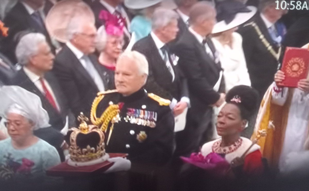 StumpyLovesPies's tweet photo. This is the highlight of the #Coronation for the Duchess &amp; I. We were so happy &amp; proud to see our Television Mum @FloellaBenjamin taking part. Congratulations &amp; thank you for looking after us when our parents were out working. https://t.co/ZzjrQptsE9