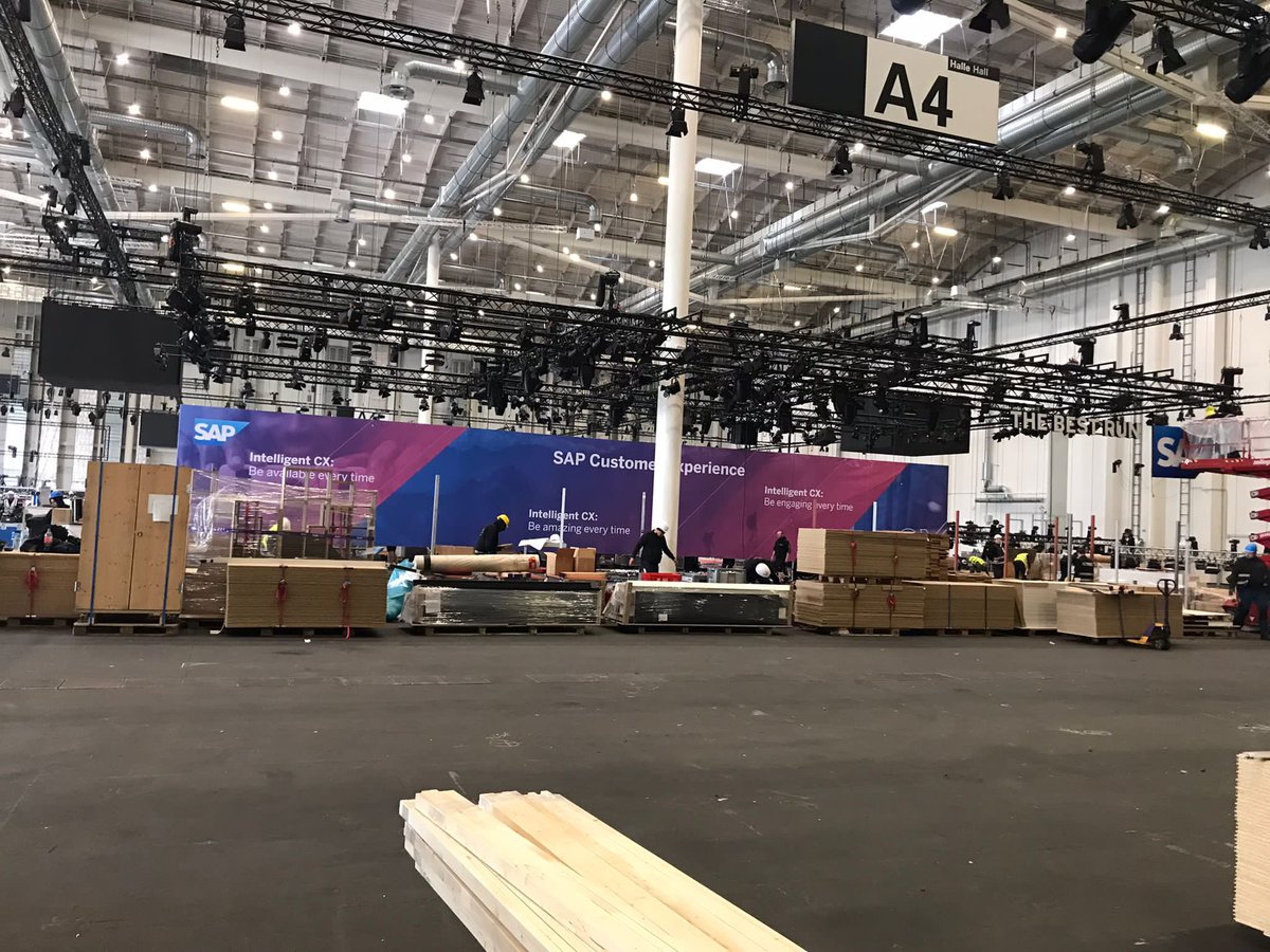 FerSAPEvents's tweet photo. Indeed @SAP will light up #OMR23 https://t.co/owYZAbmAgQ