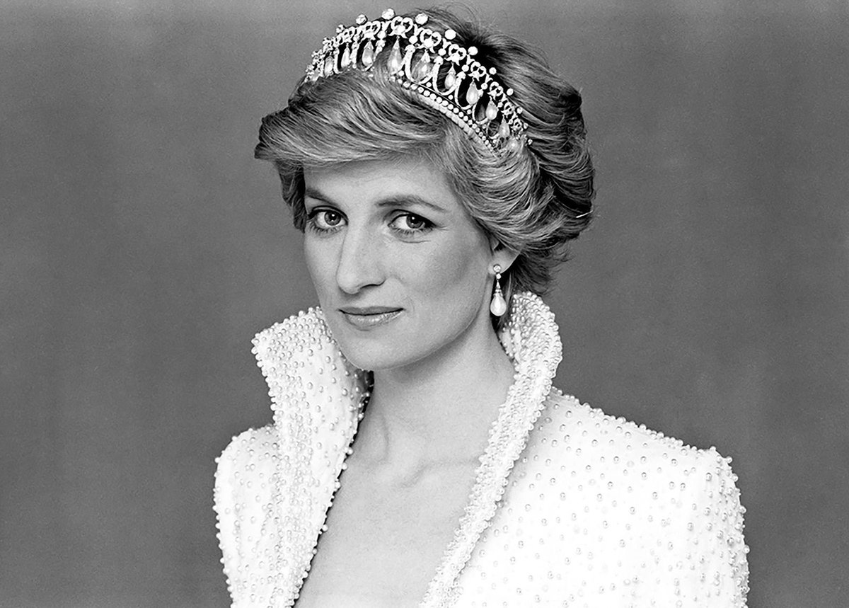 ritaag's tweet photo. The one and only Queen that Matters on this day: Princess Diana, Queen of Hearts #Coronation https://t.co/ex7YMZraBP