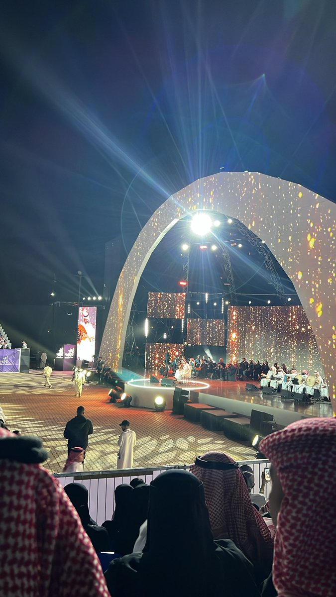 _R0an's tweet photo. 5-5-2023 ليلة عبادي الجـوهر ✨🎻 https://t.co/8SDXmEm9Vo