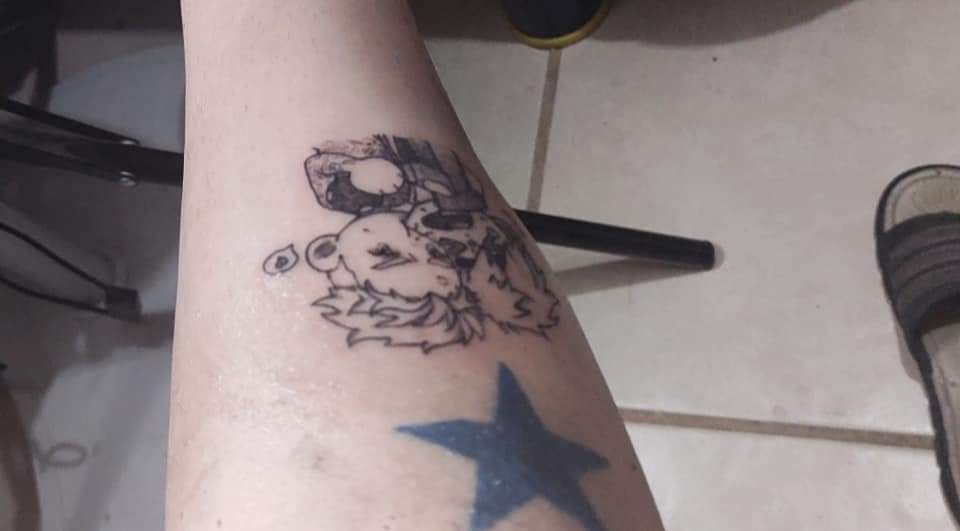 pain_yuu's tweet photo. Ya me hice la primera sesión del auto tattoo con la comisión que compré, se me bajó la presión y ni lo pude terminar 🥺
#刀台 #KV #plantcest #knash #TRIGUNSTAMPEDE https://t.co/Z6PXauFkcm