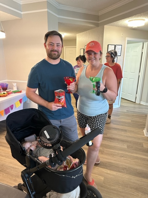 AshlarFl's tweet photo. Thank you all for celebrating Cinco De Mayo today with us! 
 
Big shout out to Cantina Laredo (5200 Big Pine Way, Fort Myers, FL)

#WeLoveOurResidents #LoveWhereYouLive #Community #ResidentEvents #LuxuryRentals #CincoDeMayo #Tacos #Margaritas #FortMyers #TheAshlar https://t.co/tpLVQ1YvNK