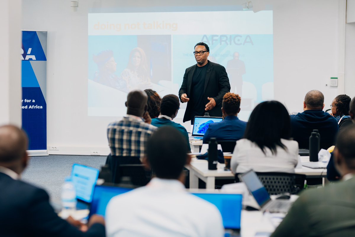 CRA_Fellowship's tweet photo. Effective Leadership and Product Management sessions.🚀

#ALUinKigali #Leadership #ProductManagement #PublicSectorFellowshipRwanda https://t.co/mDSHB0FJZH