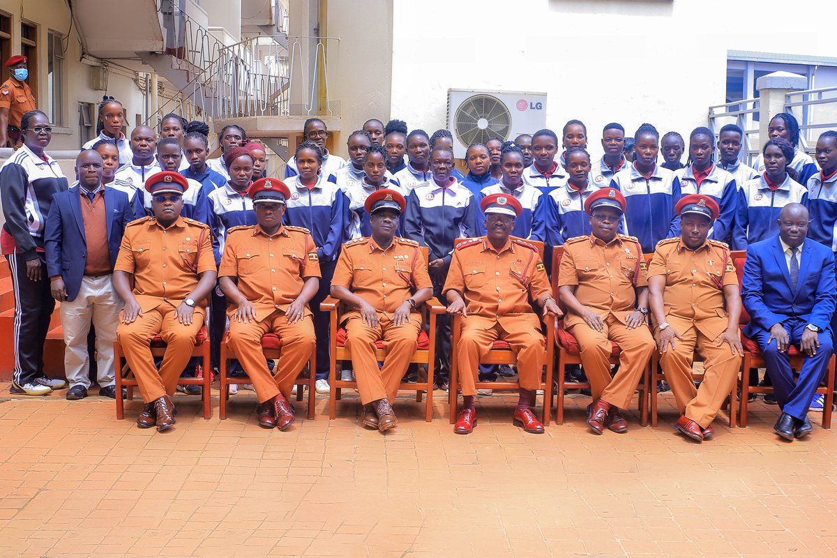 DavidOkiring's tweet photo. Reclaiming our NATIONAL title as NETBALL SUPER LEAGUE CHAMPIONS means alot to us especially as we head to the East & Central African Netball Club Championship 2023 in Nairobi. Congratulations #TeamPrisons https://t.co/r4sZ1DbWxe