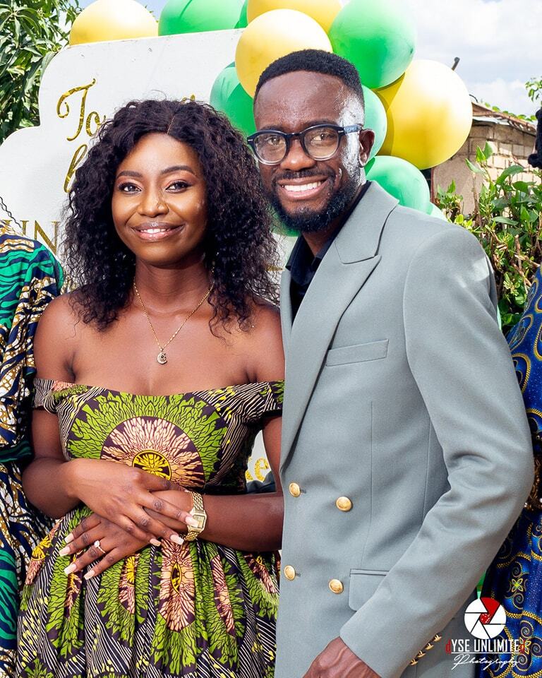 DyseUnlimited's tweet photo. A beautiful traditional wedding for a beautiful and well deserved couple this was, and is. We celebrate you and wish your union well guys. It was an honor covering your big day🙏
#weddingday #wedding #justwed #lobola #photographer #justmarried #dyseunlimited #couples #groom… https://t.co/kUWQTG5QPo