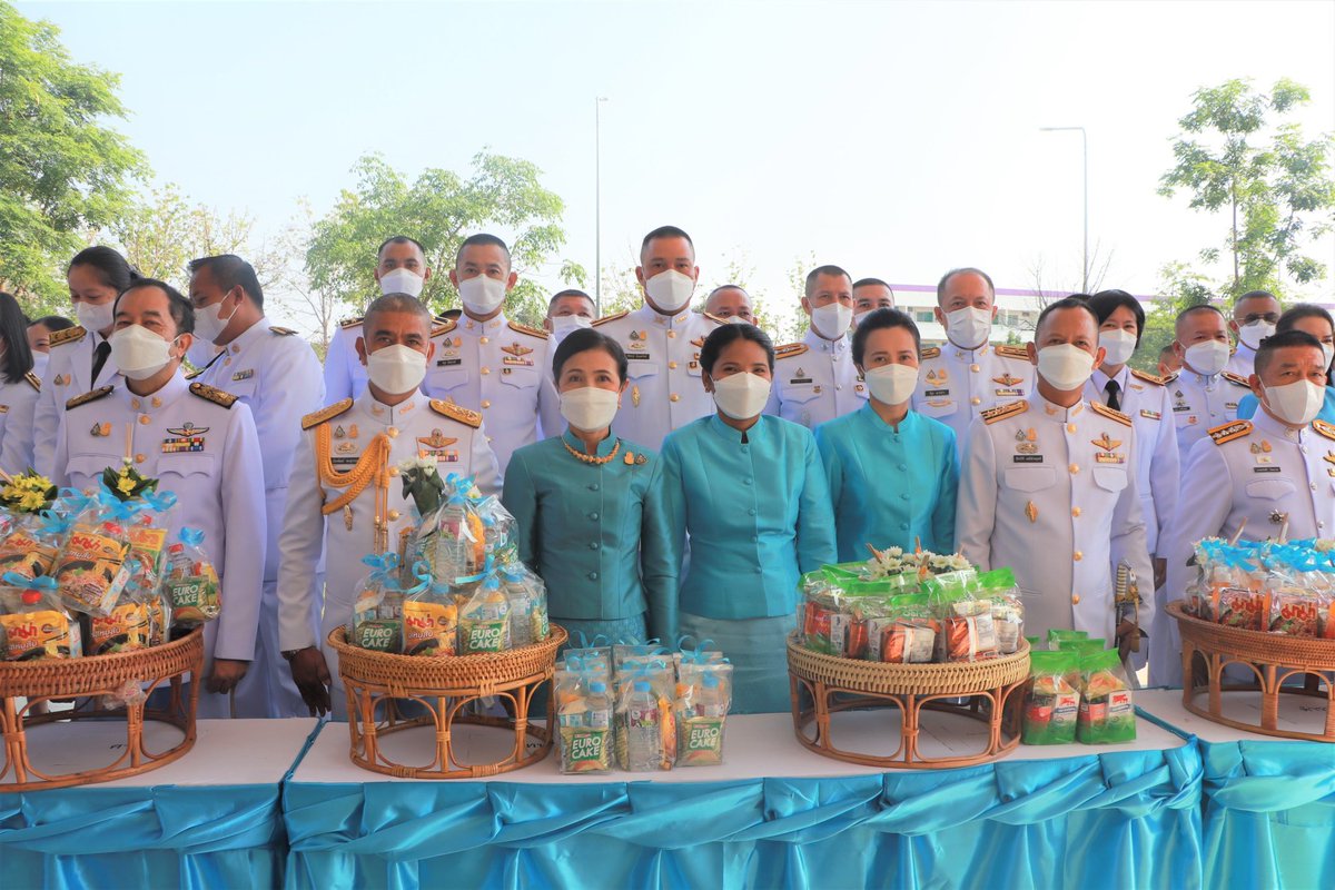 military37's tweet photo. เมื่อวันที่ 6 พ.ค. 66 ข้าราชการทหาร สังกัด มทบ.37 ร่วมพิธีเนื่องในโอกาสเฉลิมฉลองวาระครบรอบ 100 ปี วันประสูติ สมเด็จพระเจ้าพี่นางเธอ เจ้าฟ้ากัลยาณิวัฒนา กรมหลวงนราธิวาสราชนครินทร์ ณ ศูนย์ประชุมและแสดงสินค้านานาชาติ GMS จังหวัดเชียงราย อ.เมืองเชียงราย จว.ช.ร. https://t.co/2CmM4FTLxA