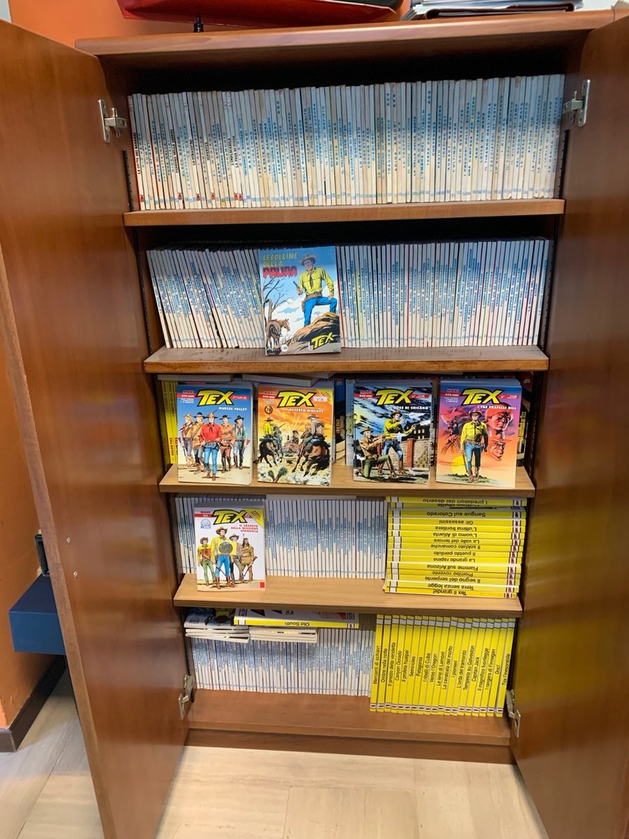 bartoli_danilo's tweet photo. VENDO COLLEZIONE COMPLETA TEW WILLER ORIGINALI:

- 750 Albi Tex Willer
- 35 Albi Maxi tex
- 35 Albi Albo Speciale Tex 
- 20 Albi Color Tex
- 25 Albi Almanacco Tex
- 150 Albi Tex 70 anni
- 200 Albi Tex tutto colori

Valore commerciale collezione 10K - 15K

Valore vendita 5K https://t.co/2tVgetpeFt