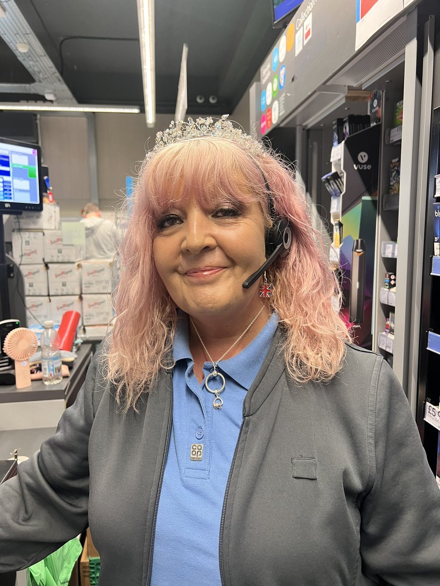 Lauren Powell tweet media