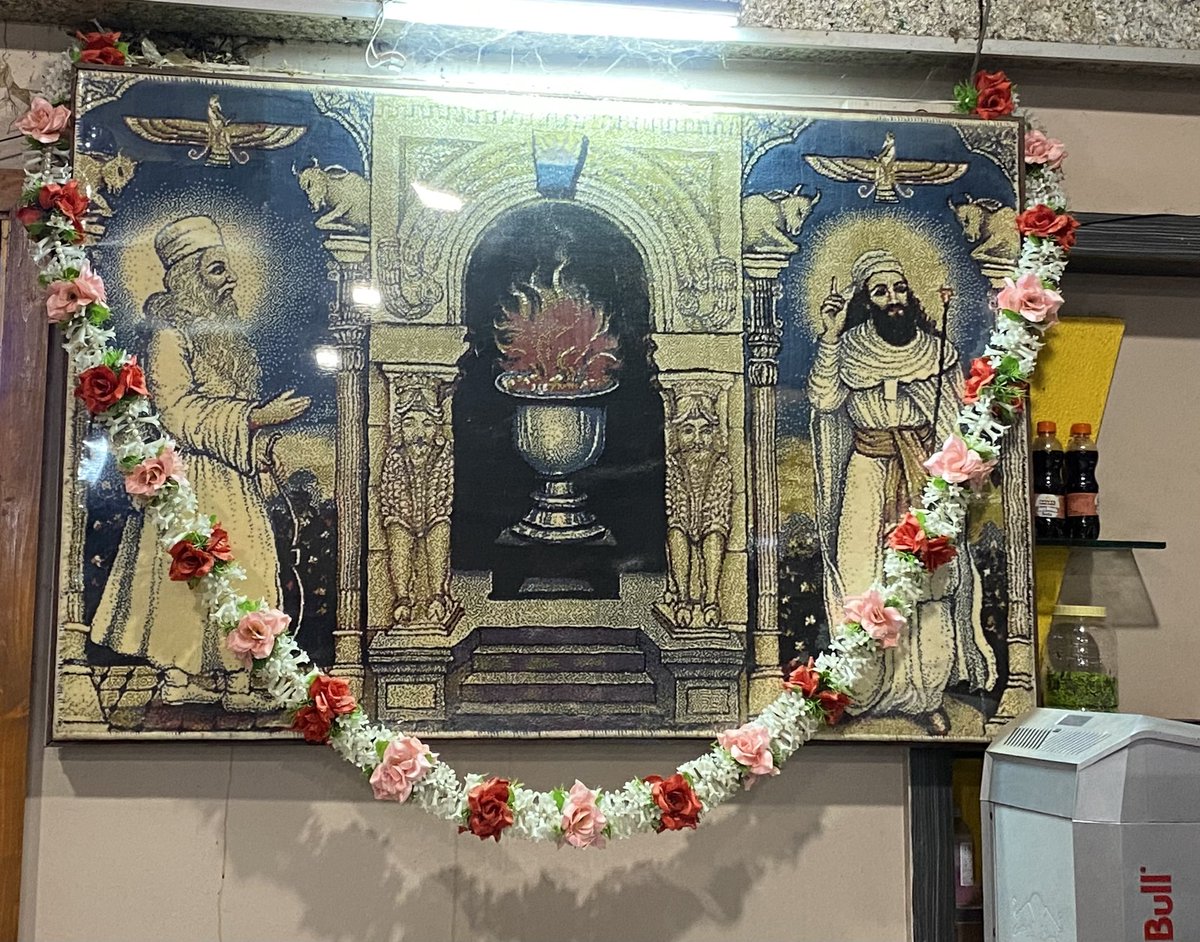 AshuTIndia's tweet photo. The quaint &amp; beautiful beach city of #Nargol situated in south of Gujarat , once a flourishing place for the Zoroastrian Parsis still has that Parsis feel . Enjoyed the Irani mint tea and Bun Maska , Parsi hospitality , beautiful Parsi houses , “Signal biscuits” fm #Ahura . https://t.co/Tmn0a9zumS