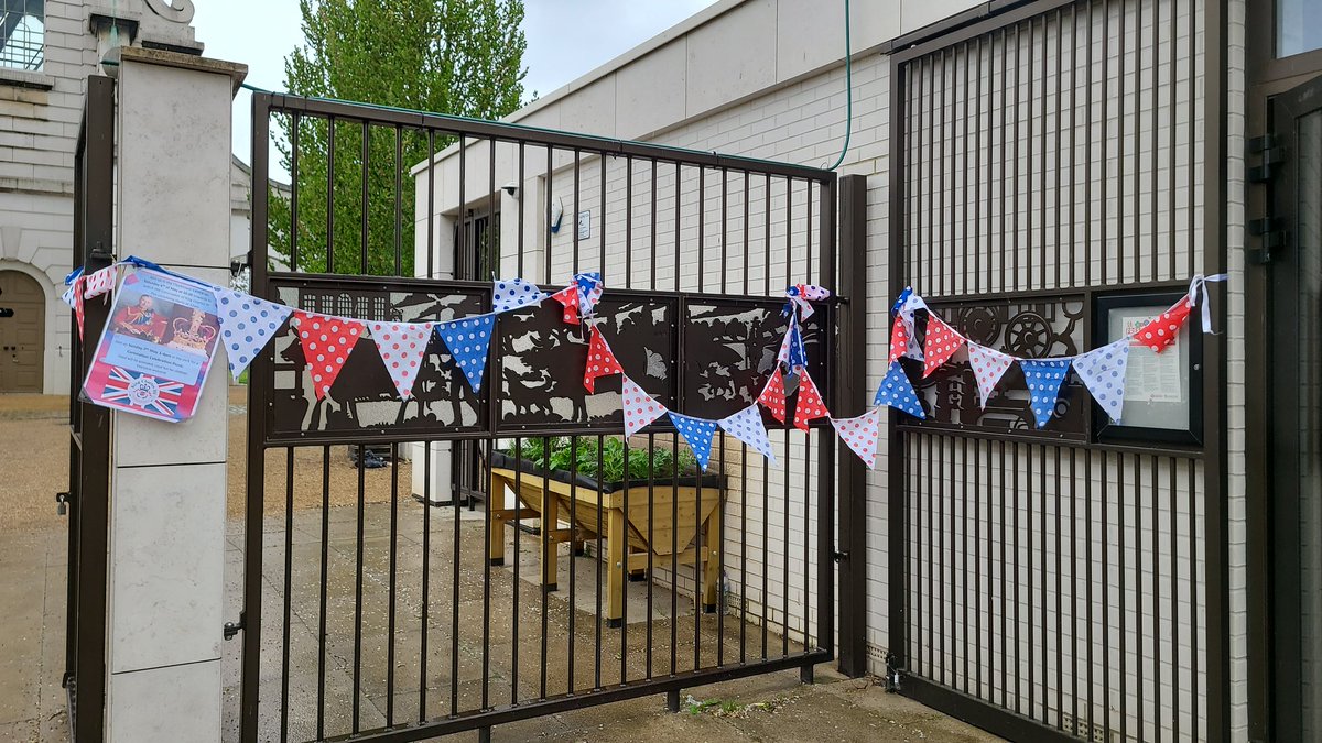 Happy Coronation Day! Ceremony on TV in the park centre, and more celebrations tomorrow afternoon from 1pm with park picnic.