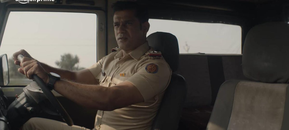 Watched the trailer of #Dahaad and must say the casting really seems on point! #SohumShah is playing a police officer after Talvar in this one and he really knows how to leave an impact despite the screen time.. excited for him 💪🏻