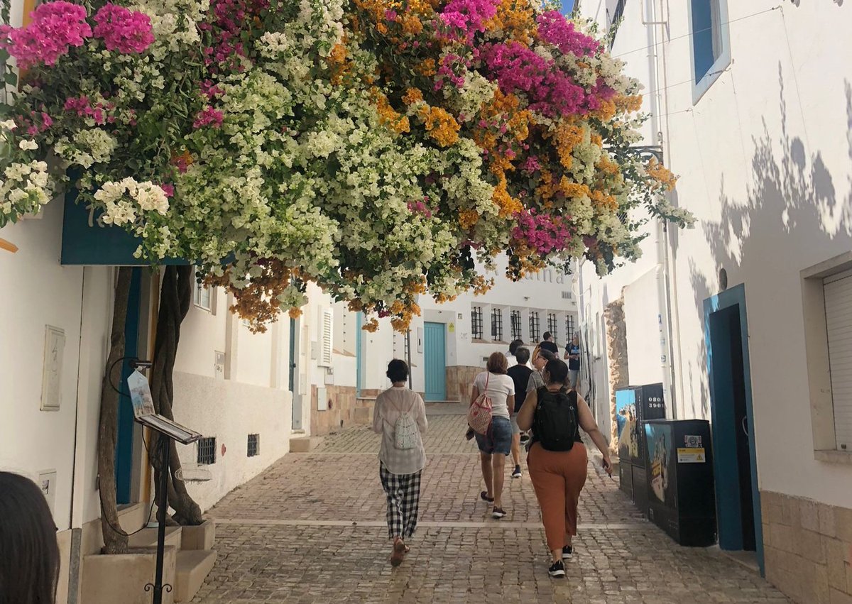 The remaining #FRM2023 participants joined on a tour of Albufeira, discovering the streets and stories of this old city! This is, sadly, the last #FRM2023 related event. 😞 But we will meet again at #FENS2024, so apply by 10 May to the call for symposia and technical workshops!